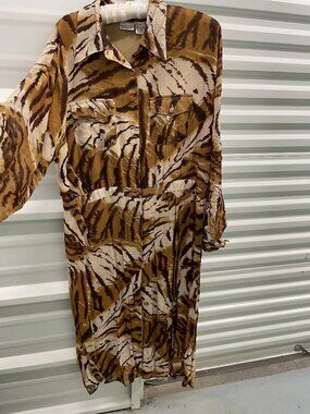 Newport News Animal Print Button Front Maxi Dress Size 14 Safari Tiger Print